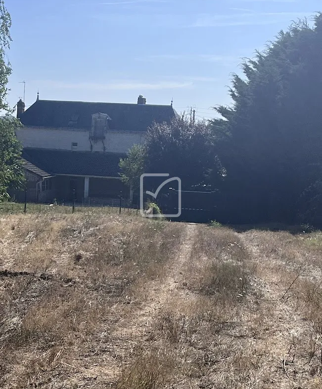 Maison de Caractère en Pierres à Châtellerault Centre 