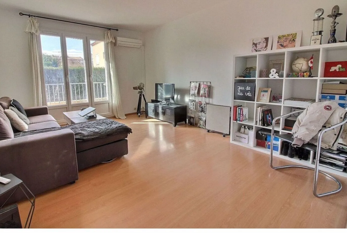 Appartement rénové type 3 à vendre à Aix-les-Milles 