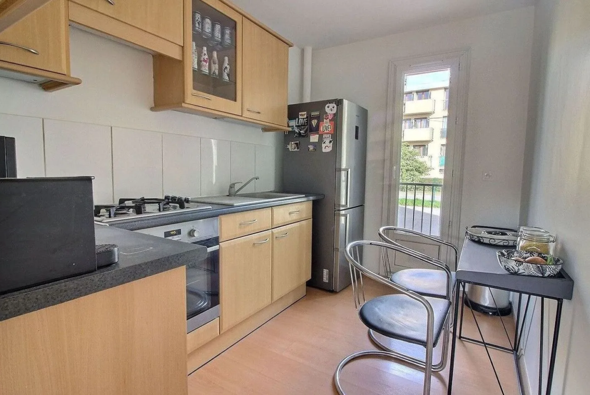 Appartement rénové type 3 à vendre à Aix-les-Milles 