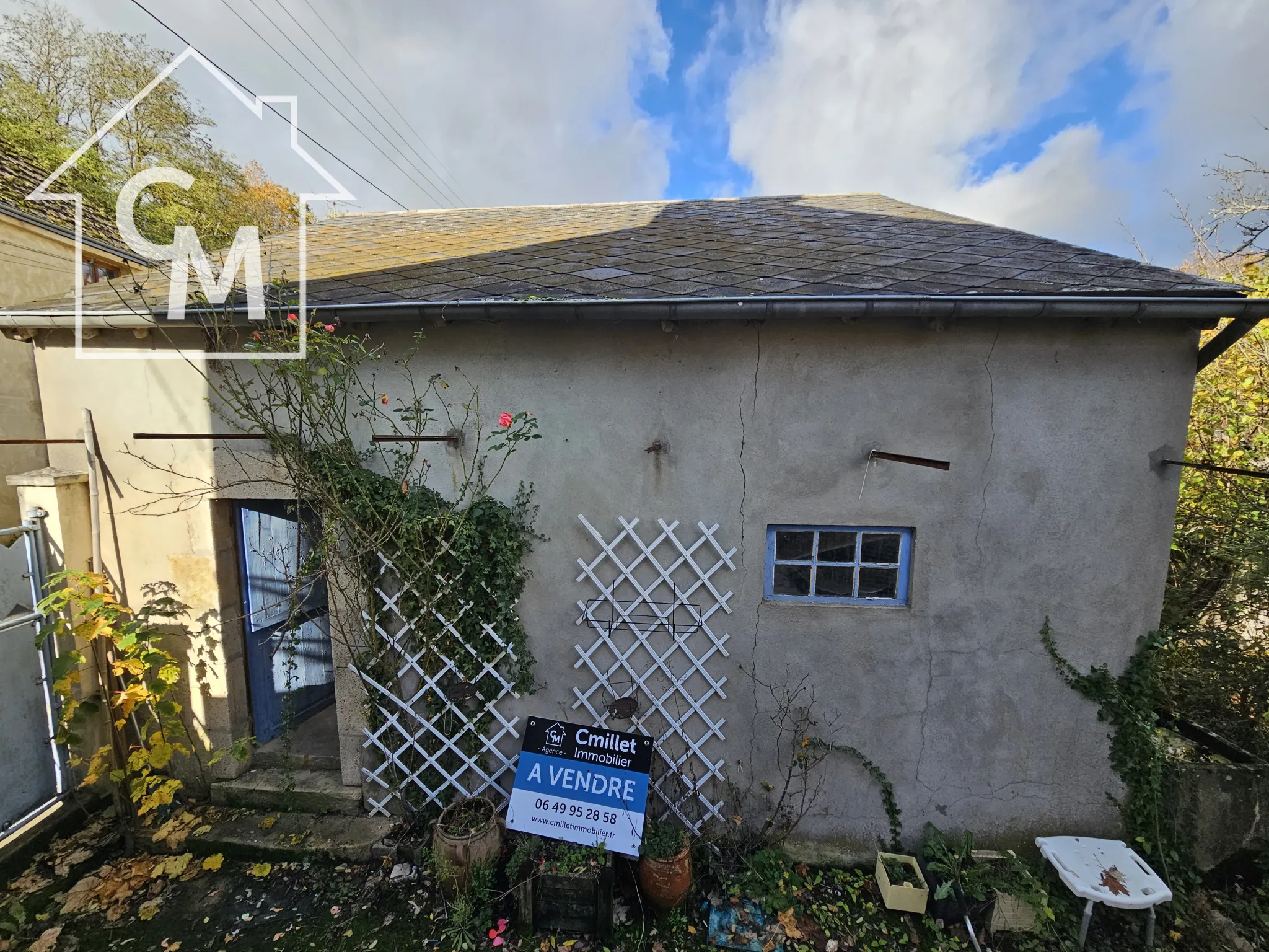 Maison centre bourg à La Chatre avec garage et jardin 