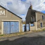 Maison centre bourg à La Chatre avec garage et jardin