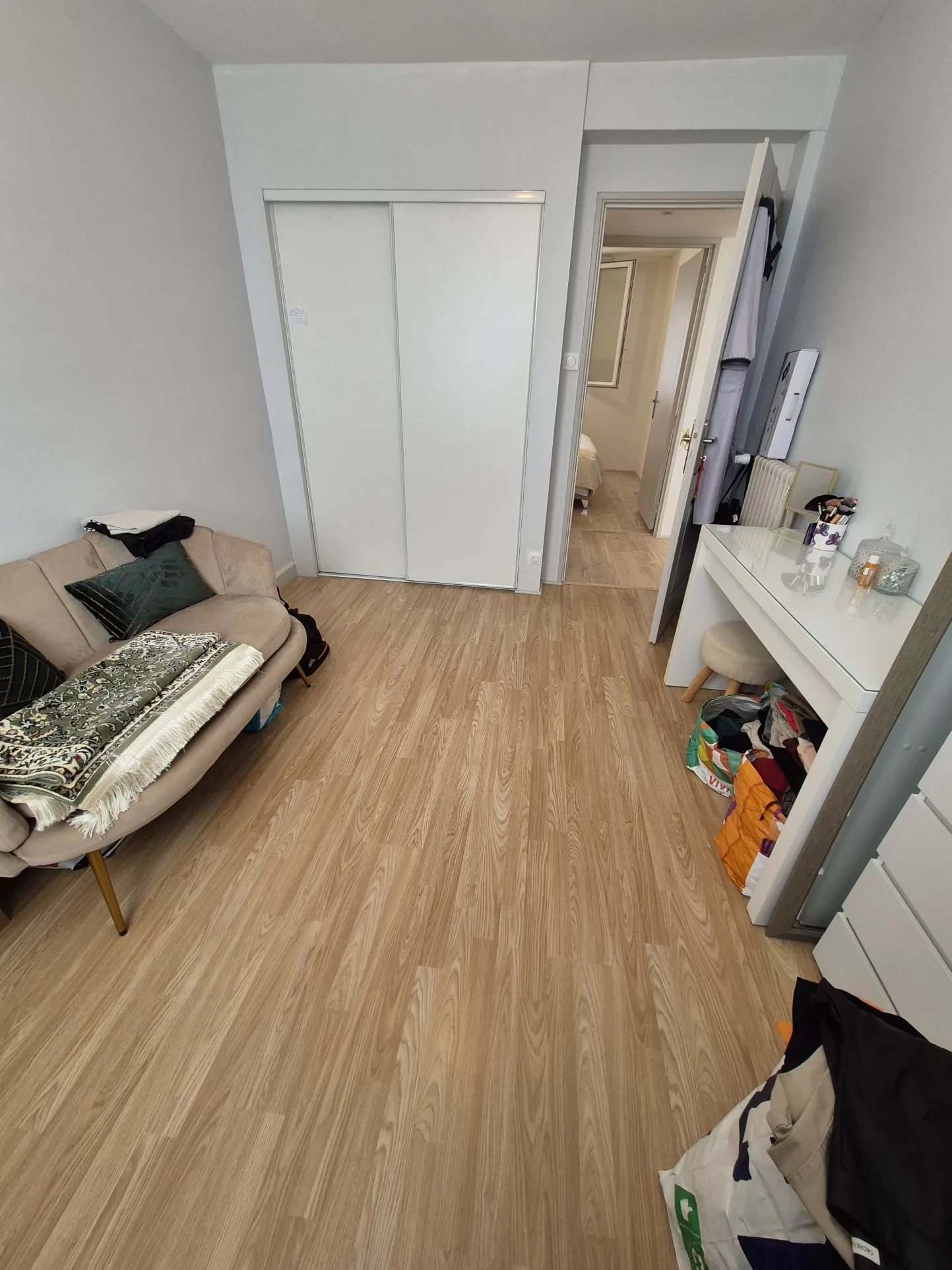 À vendre : Appartement T3 rénové près du Jardin des Explorateurs 