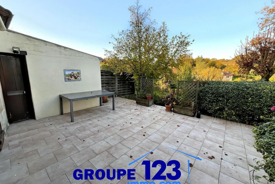 Maison à vendre à Mouffy - 152 m² habitable avec vue sur vignes 