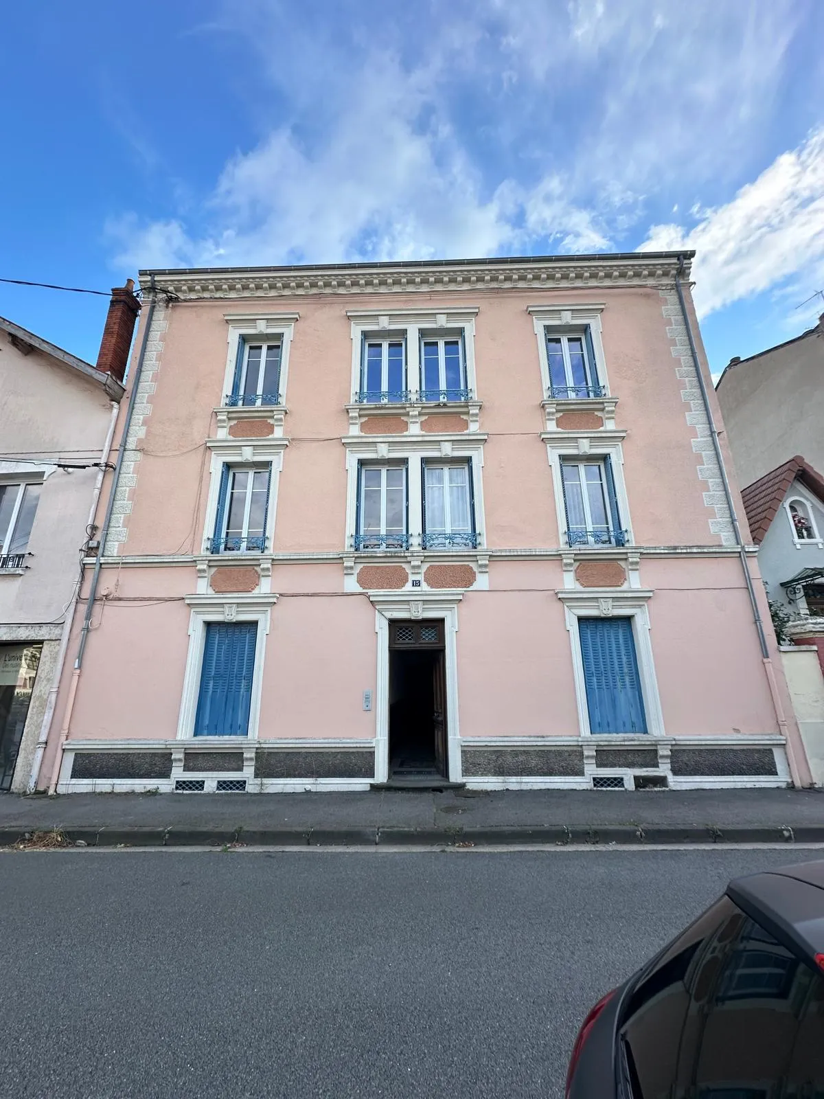 À vendre : Appartement T2 de 54 m² loué à Roanne 