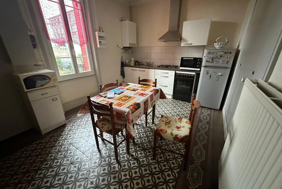 À vendre : Appartement T2 de 54 m² loué à Roanne 