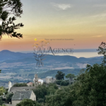 Vente d'une ancienne grange à Vallecalle avec vue mer et montagne