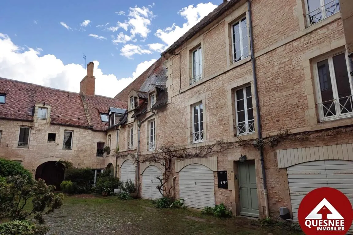 À vendre : Charmant Duplex de 69 m² sur Cour Privée à Caen 