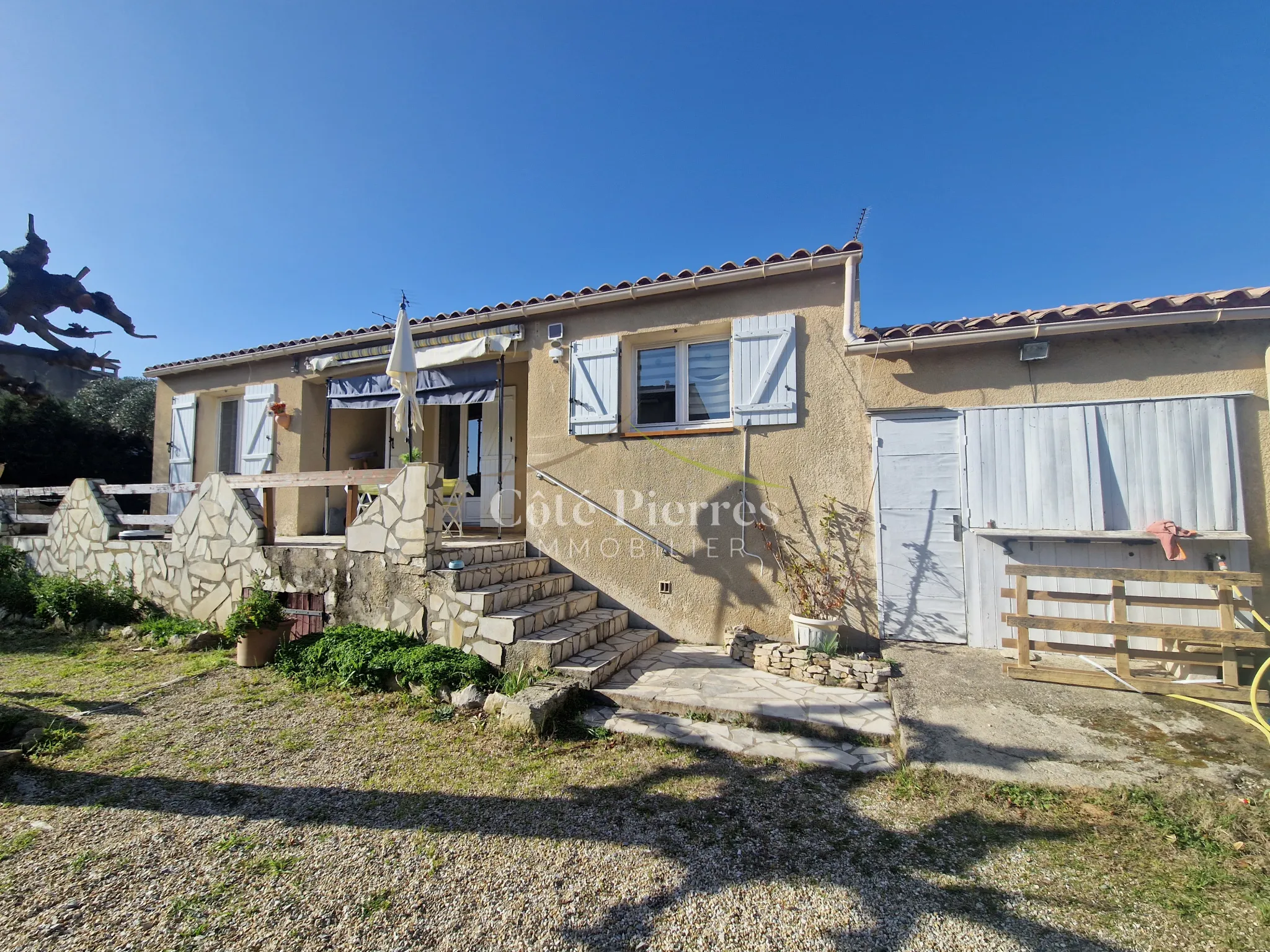 Charmante maison de 100 m² avec 3 chambres à Nîmes Est 