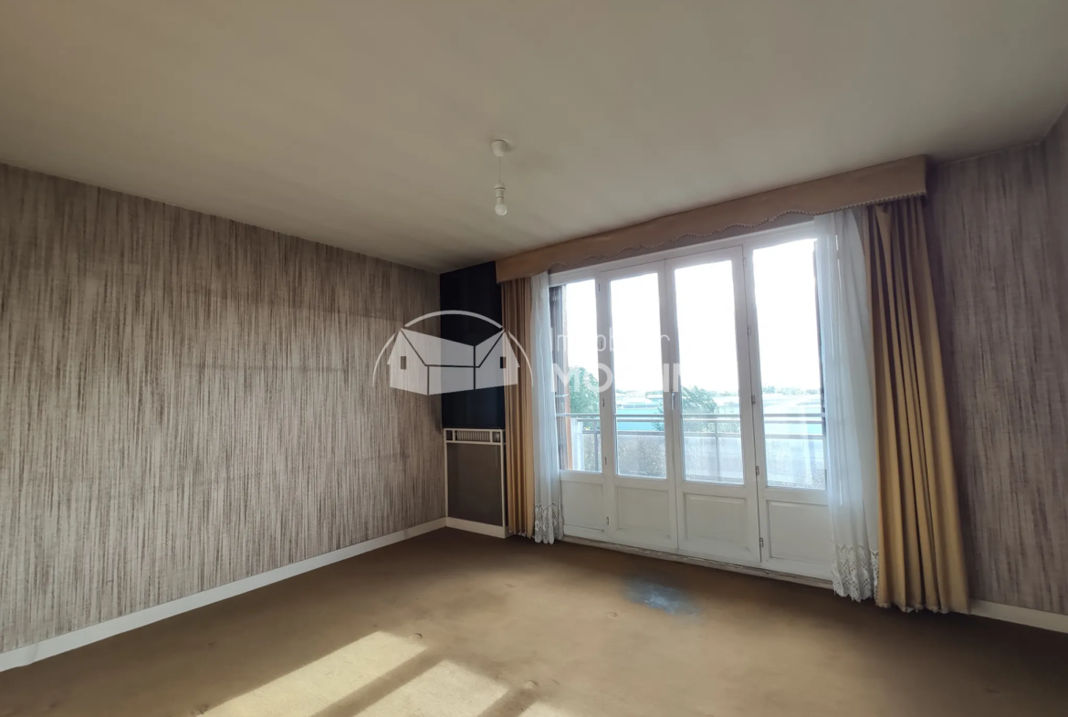 À vendre - Appartement F3 avec balcon à Vitry-Sur-Seine 