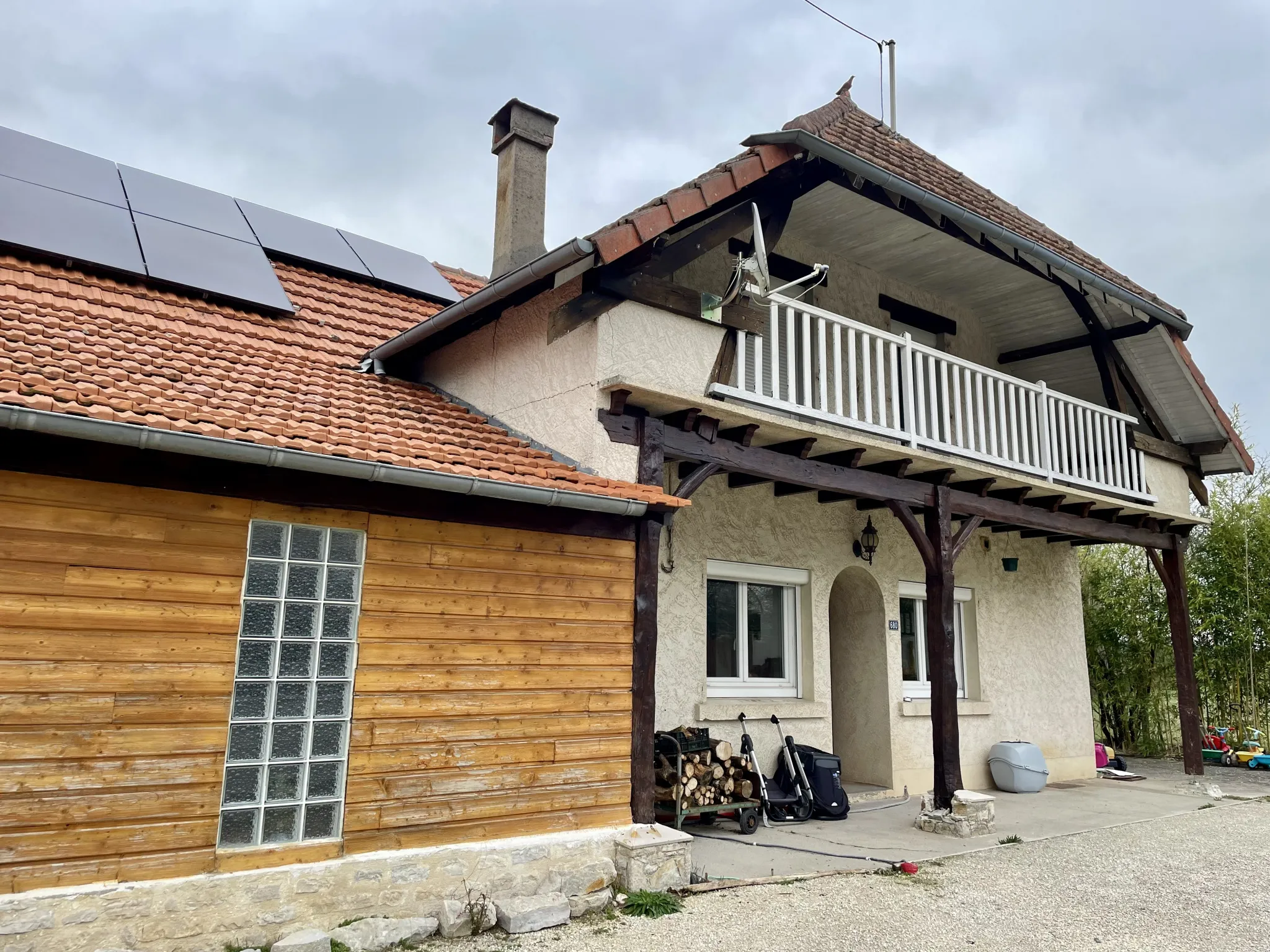 Maison à vendre à Cosnac, 128 m² avec terrain de 3099 m² 