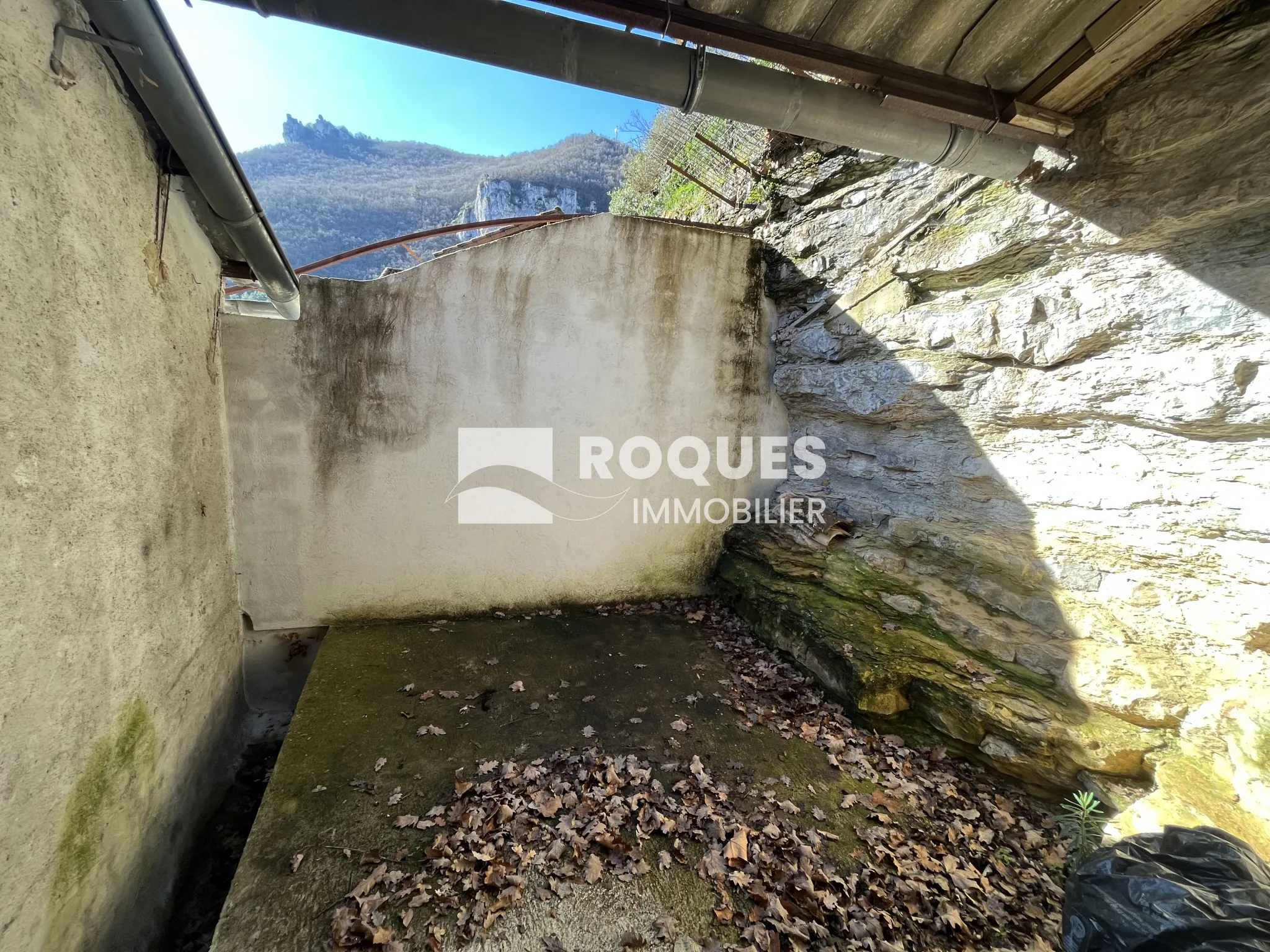 À vendre: Maison T3 avec appartement à Millau 