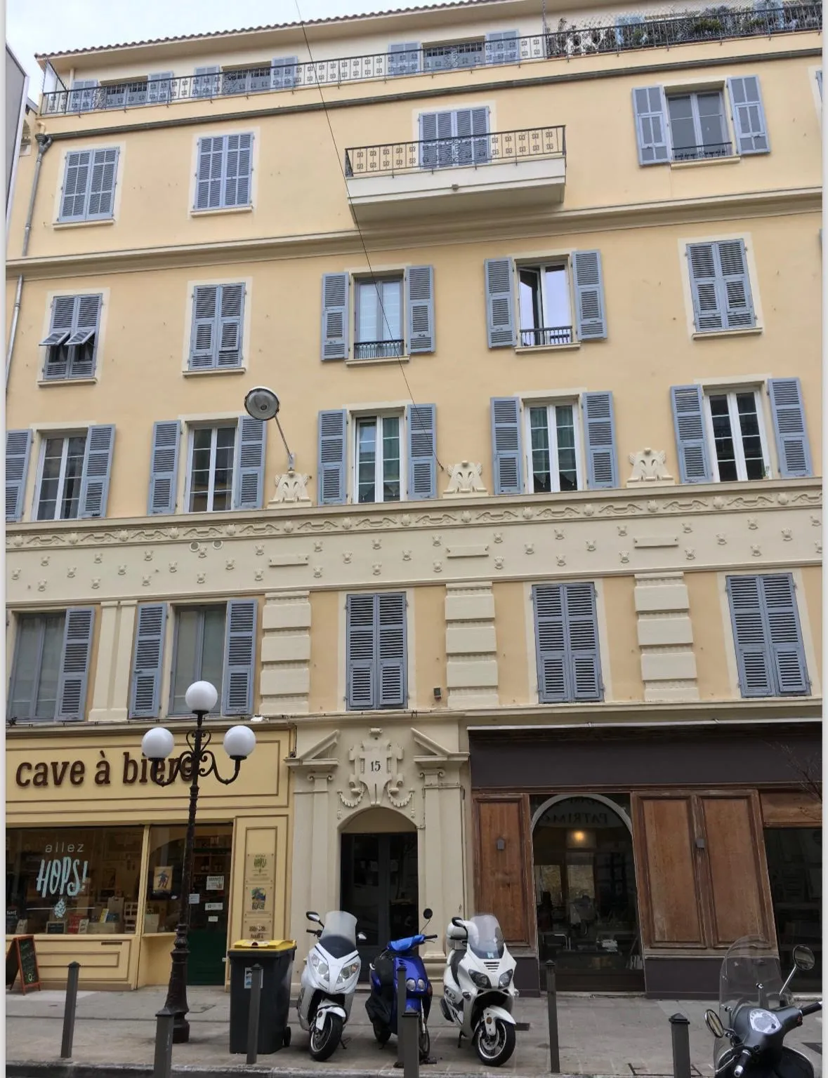 Appartement rénové de 33 m² à Nice - 255 000 € 