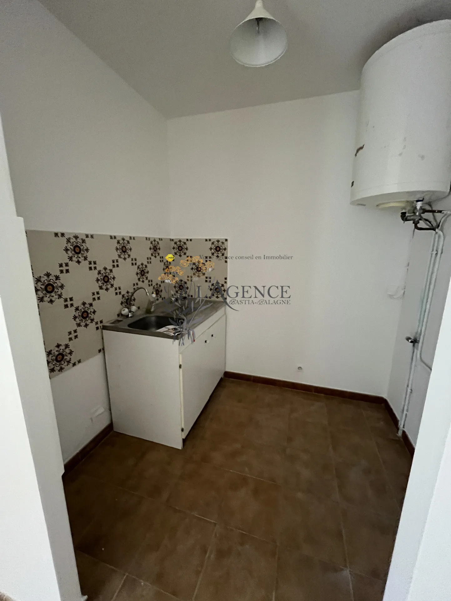 Studio à vendre à Miomo - 32 m² avec jardin 