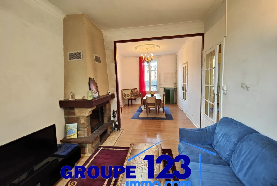 Maison familiale avec grand terrain et double garage à Migennes (89400) 