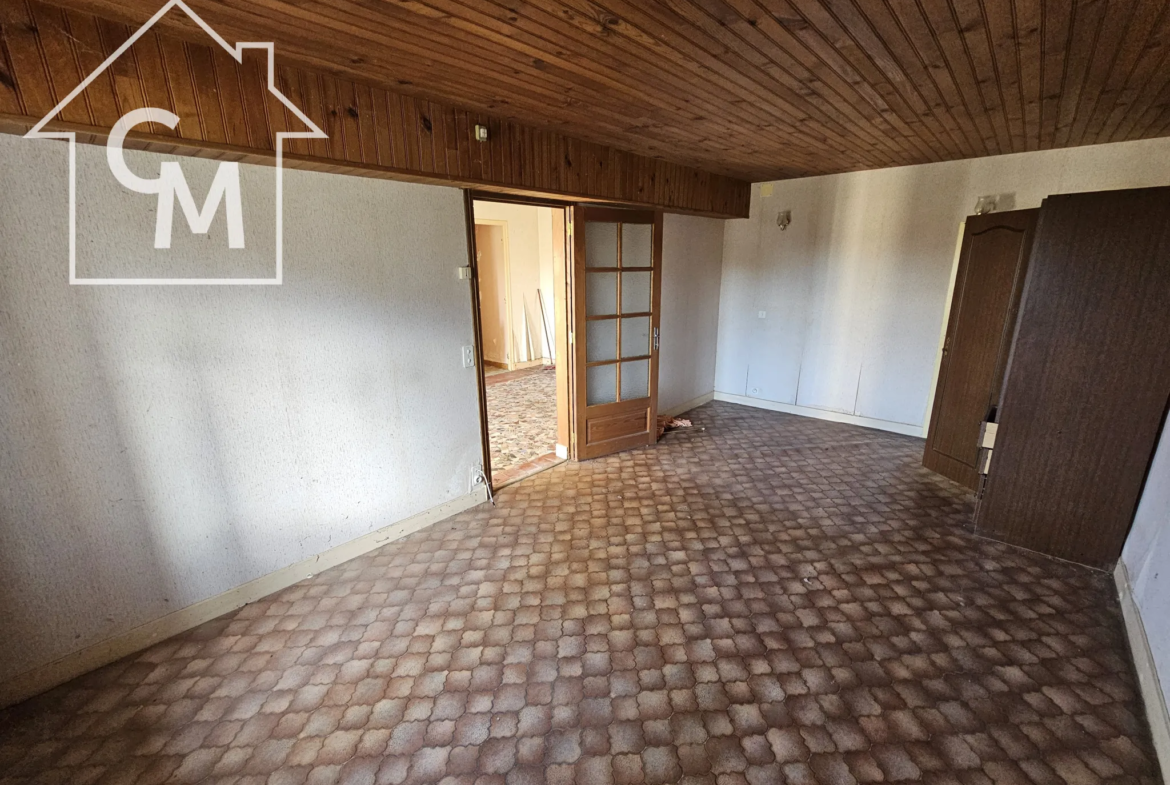 Maison de village mitoyenne à vendre à Brion - 22,900€ 