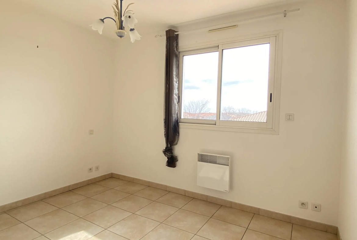 Appartement T4 à vendre à Perpignan avec terrasse et garage 