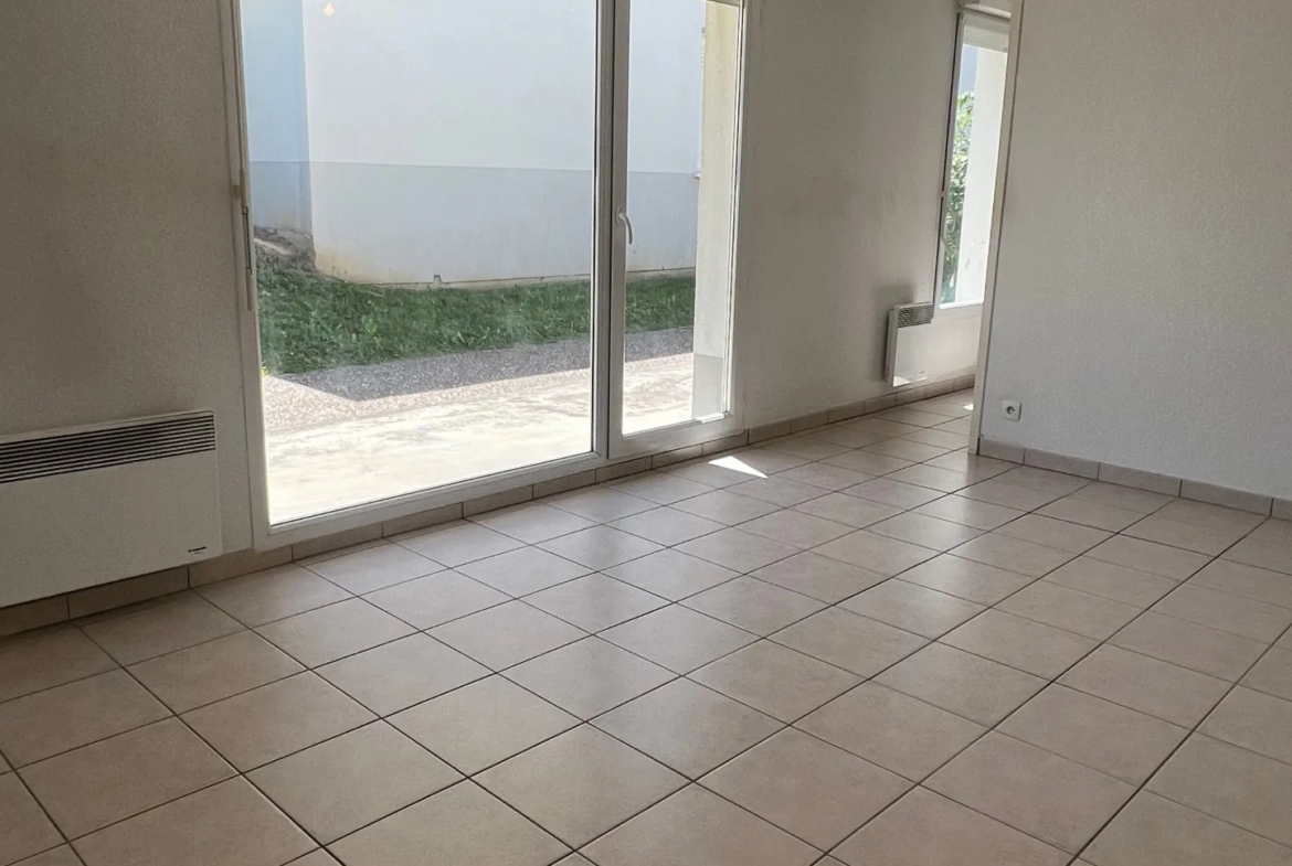 À vendre - Appartement T2 de 45.30m2 à Artigues-près-Bordeaux (33370) 