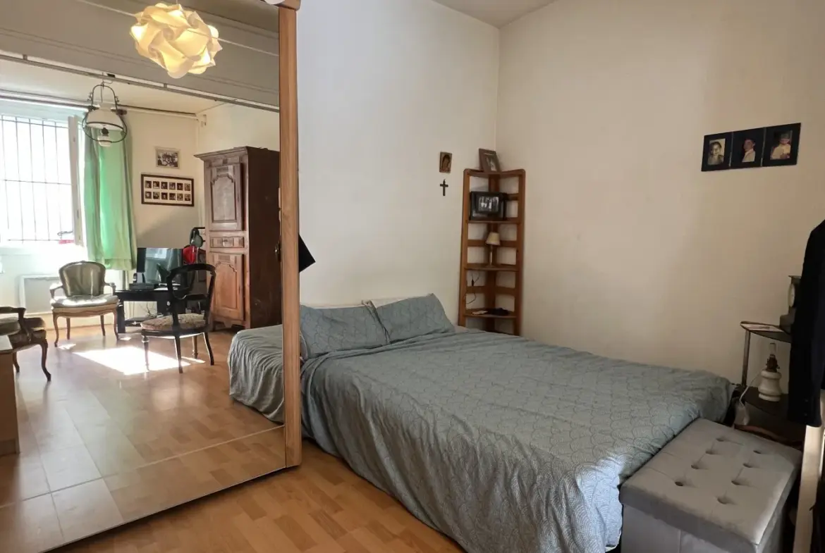 À vendre - Appartement T1 bis 33,58 m² à Bordeaux (33300) 