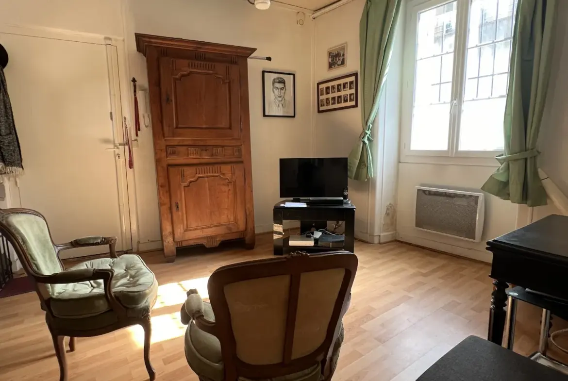 À vendre - Appartement T1 bis 33,58 m² à Bordeaux (33300) 