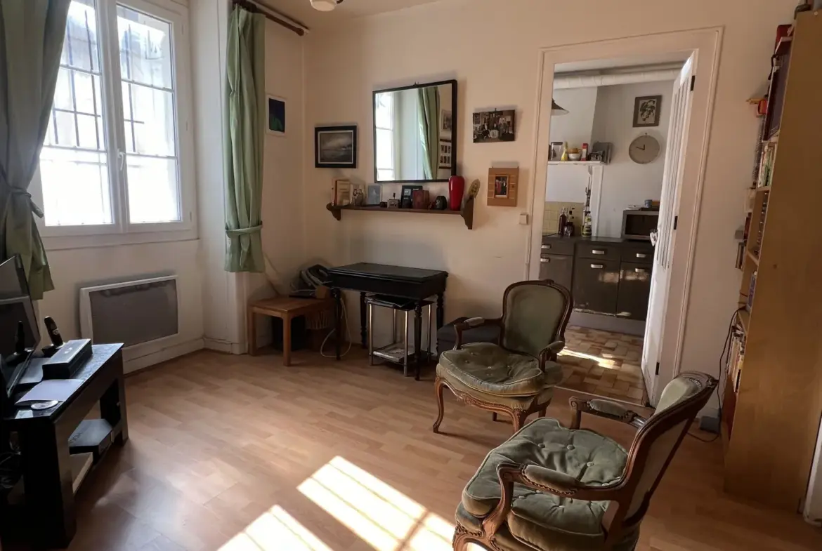 À vendre - Appartement T1 bis 33,58 m² à Bordeaux (33300) 