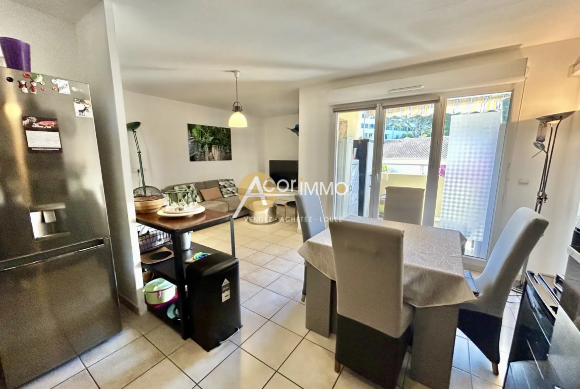 À vendre : Appartement T3 avec balcon à La Seyne-sur-Mer 