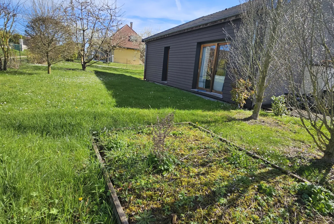 Achat Maison à Lavau - 147 m², 4 Chambres, Environnement Calme 