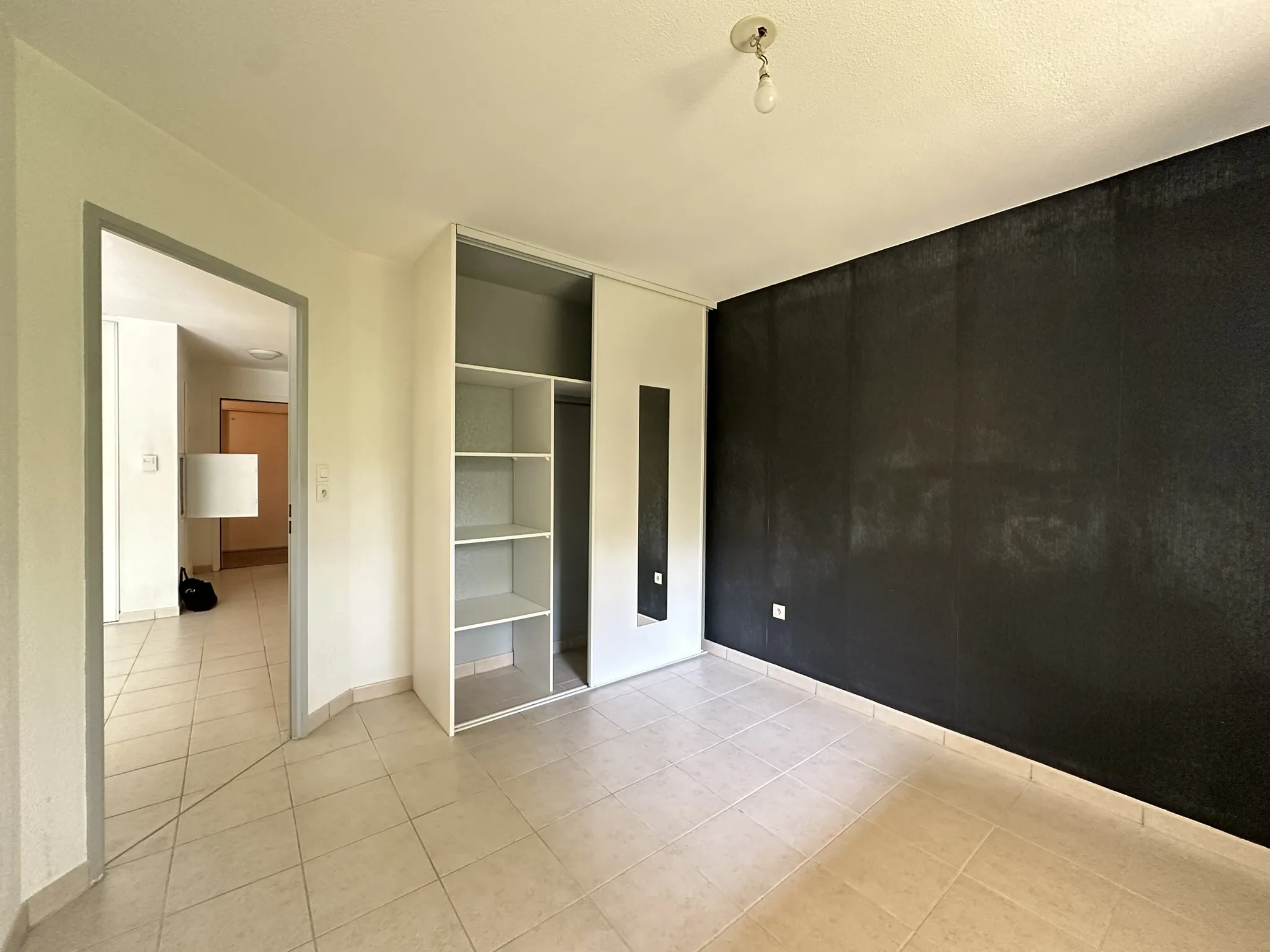 À vendre - Appartement T2 de 46,44 m² à Toulouse (31200) 