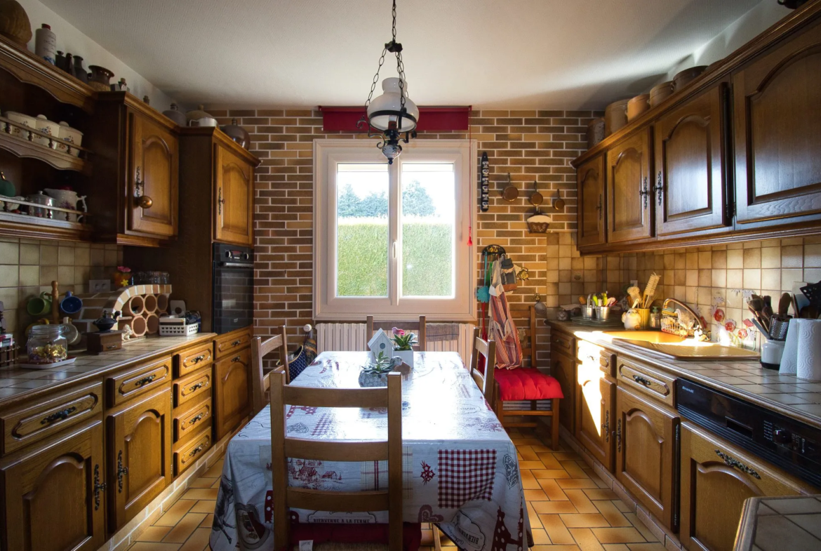 Pavillon Traditionnel avec 5 Chambres à Cany-Barville 