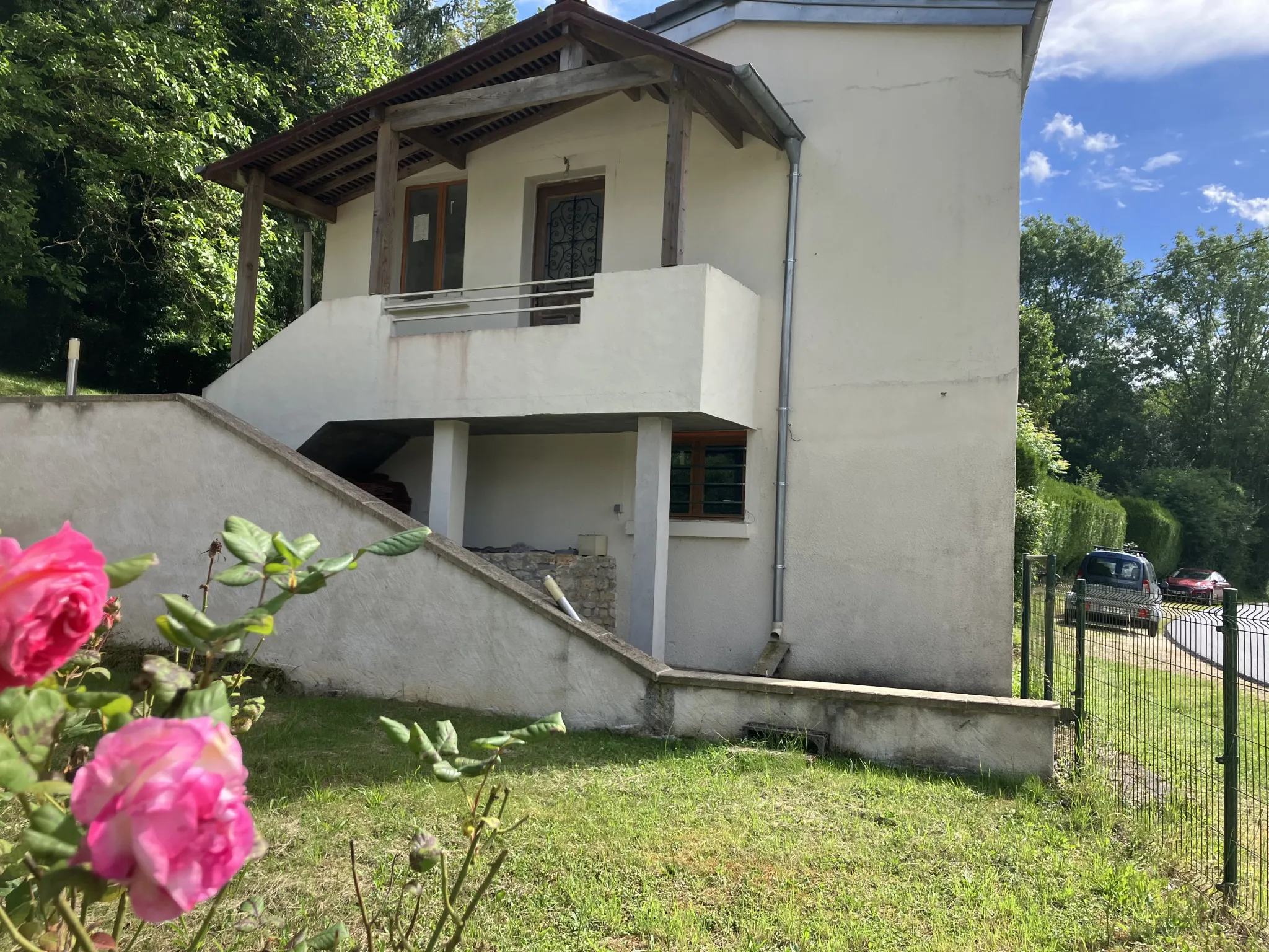 Charmante longère au bord de la Nièvre à Dompierre 