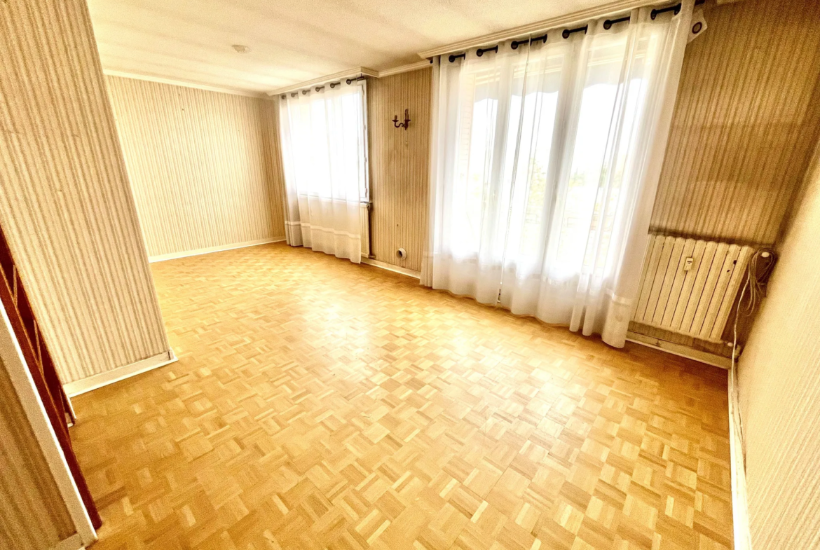 Appartement 3 pièces 67 m2 à Villeurbanne avec balcon et garage 