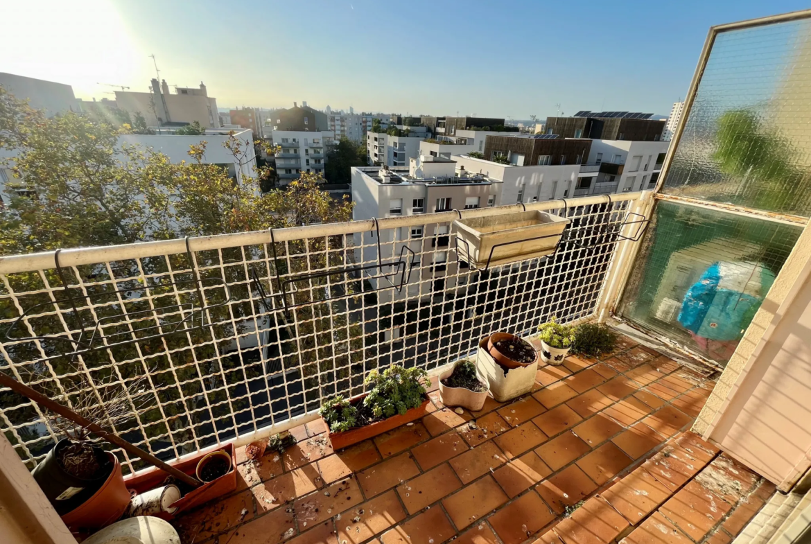 Appartement 3 pièces 67 m2 à Villeurbanne avec balcon et garage 