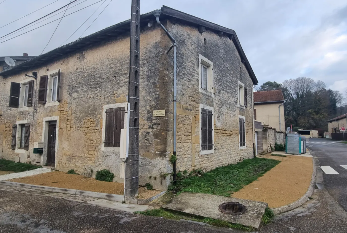 Maison spacieuse de 148 m² à Stenay, 5 pièces, 4 chambres 