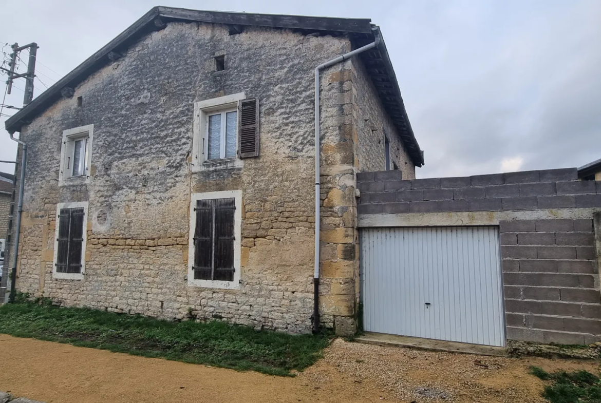 Maison spacieuse de 148 m² à Stenay, 5 pièces, 4 chambres 