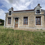 Charmante maison ancienne à rénover à Germigny l'Exempt