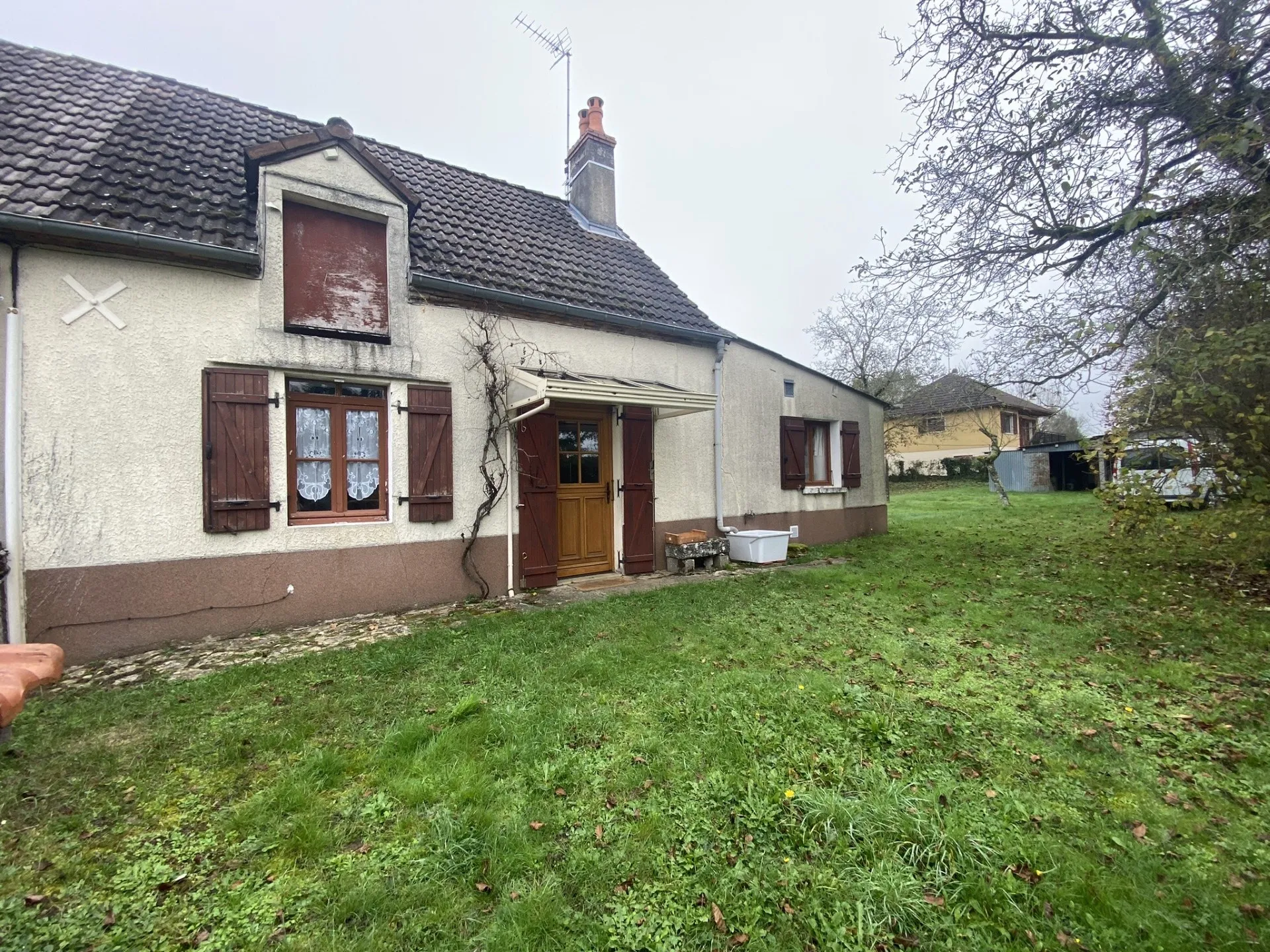 Maison ancienne à rénover à Druy Parigny (58160) 