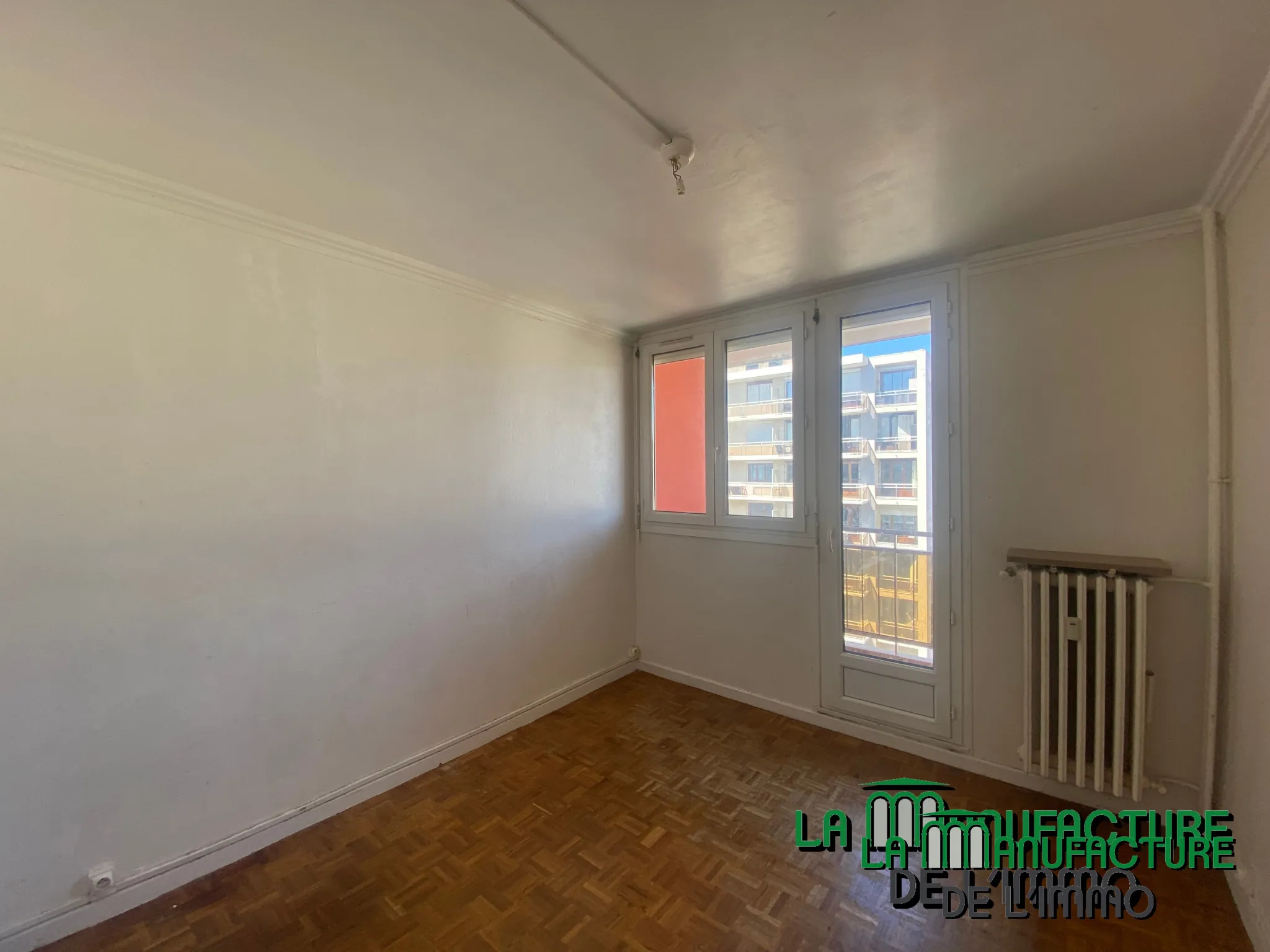 À vendre : Appartement F3 traversant à Saint-Étienne avec Balcons 