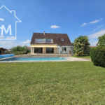 Charmante maison 129 m² avec piscine à Cormeray