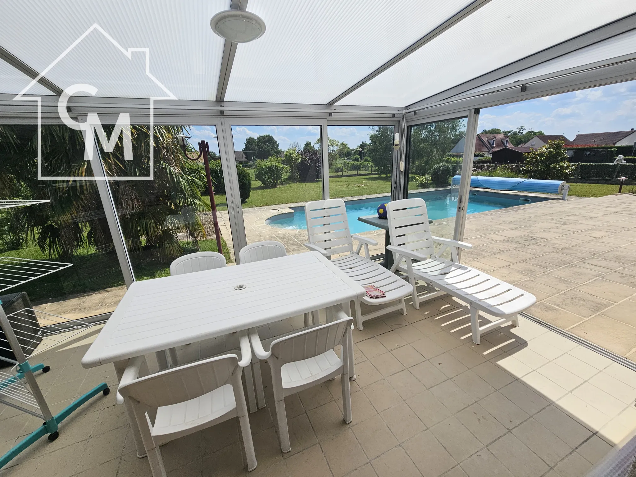 Charmante maison 129 m² avec piscine à Cormeray 