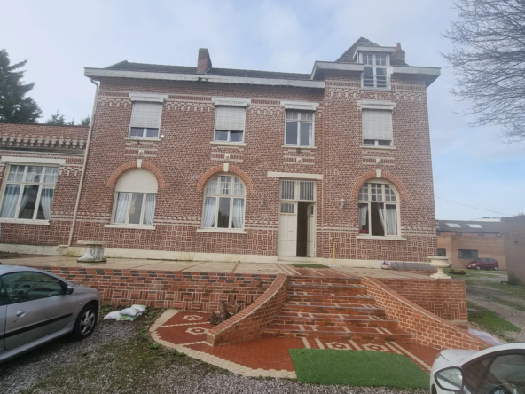 À vendre : Château d'exception à Loos, près de Lille - 2 550 000 €