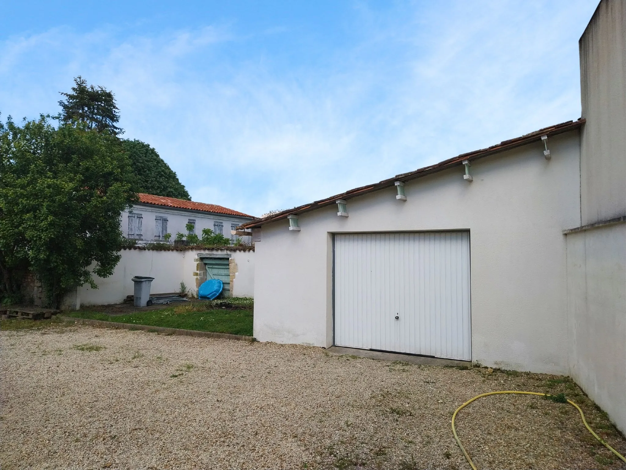 Charmante maison de plain-pied à Bourg-Charente à vendre 