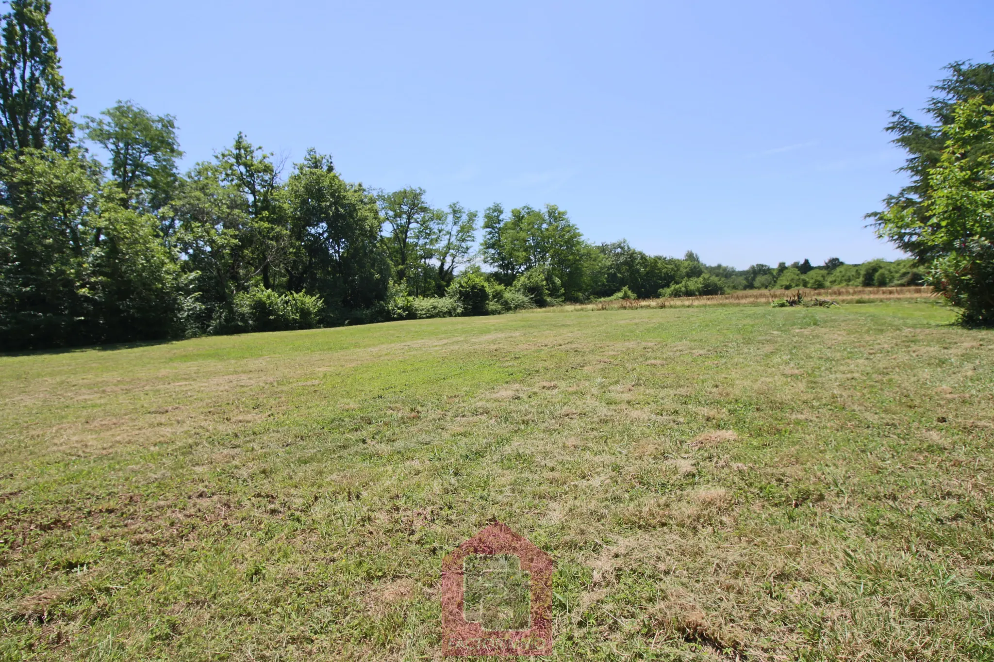 Propriété en pierre à Puy l'Évêque, 7 Ha, 6 chambres 