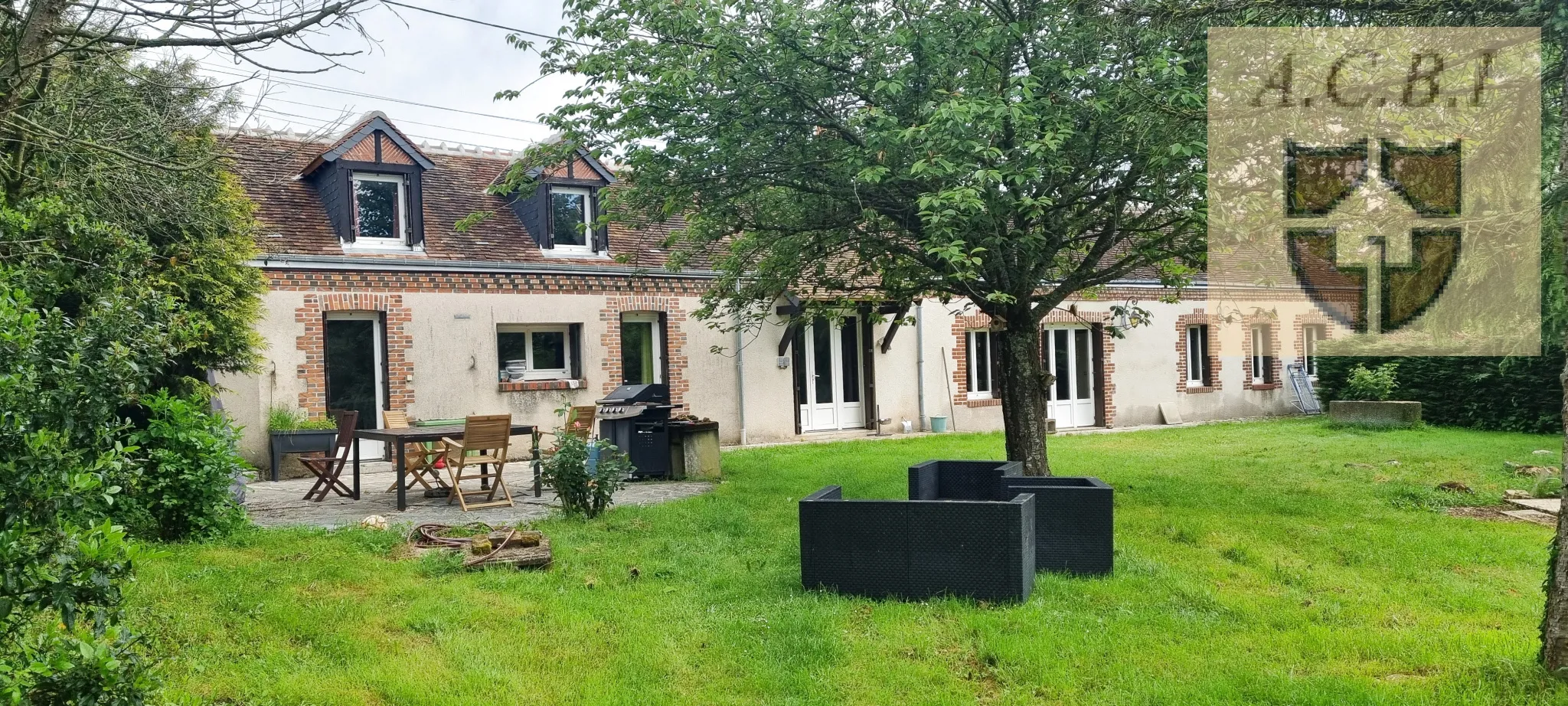 Longère avec Piscine à 15 min de Vendôme 