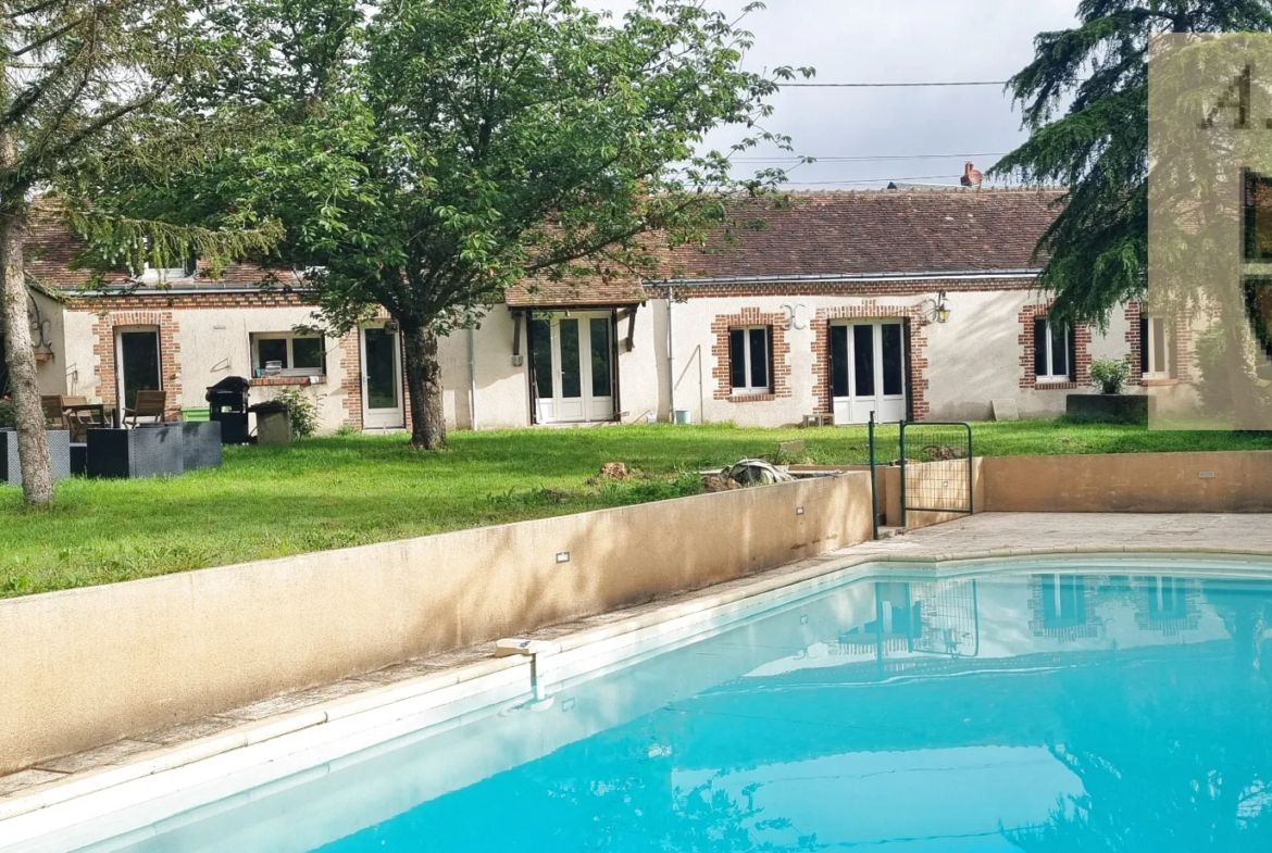 Longère avec Piscine à 15 min de Vendôme 