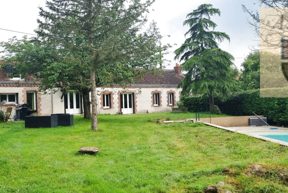 Longère avec Piscine à 15 min de Vendôme 