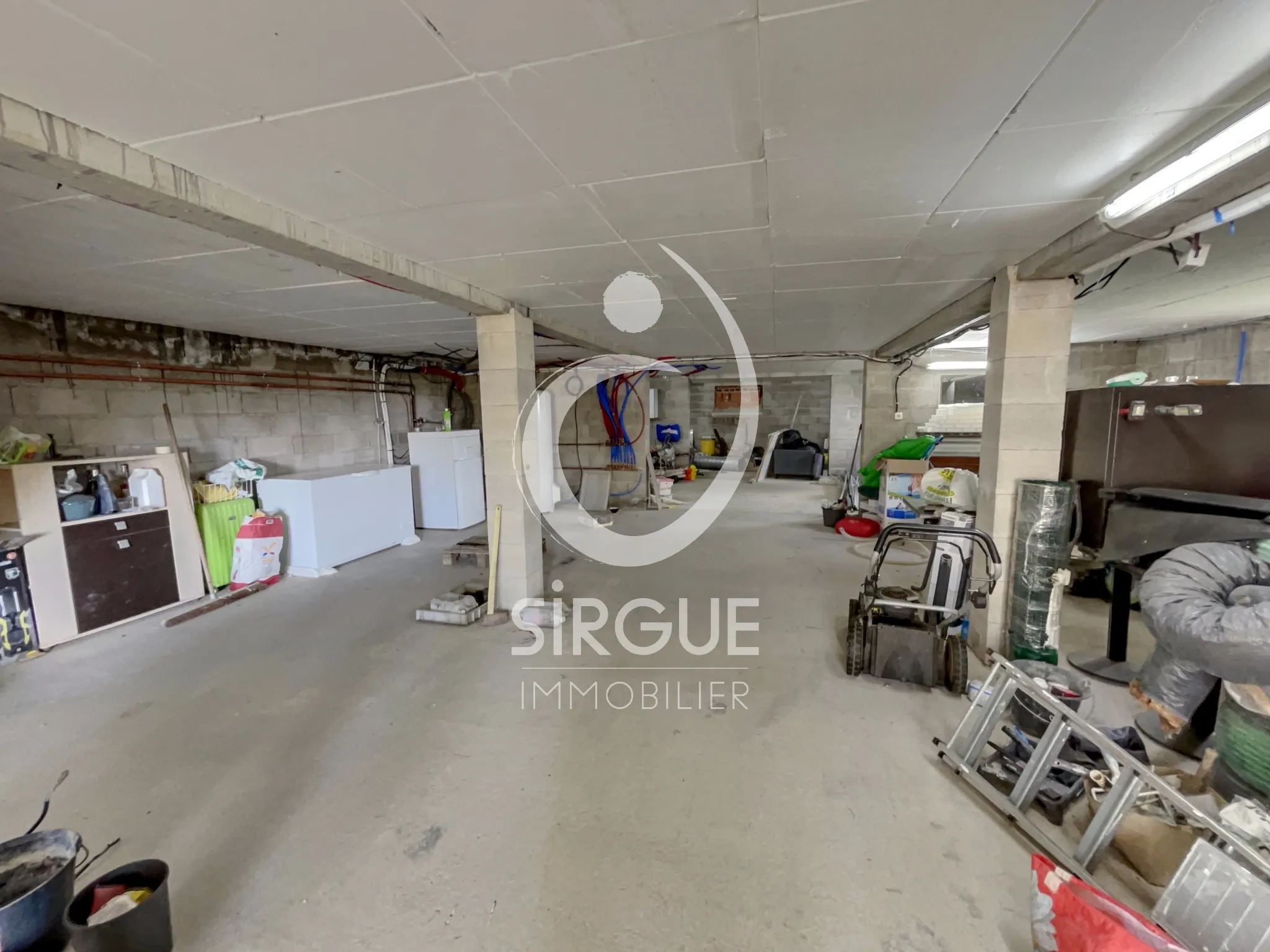 Pavillon récent T4 à Albi - 130 m² avec terrain de 2500 m² 