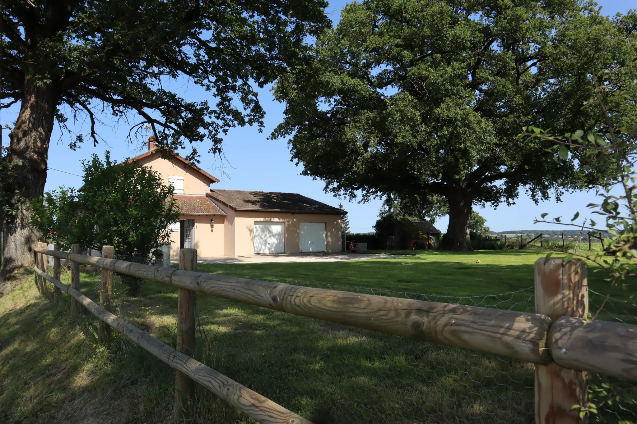 Maison de village à Volesvres - 144 m² avec terrain clos 