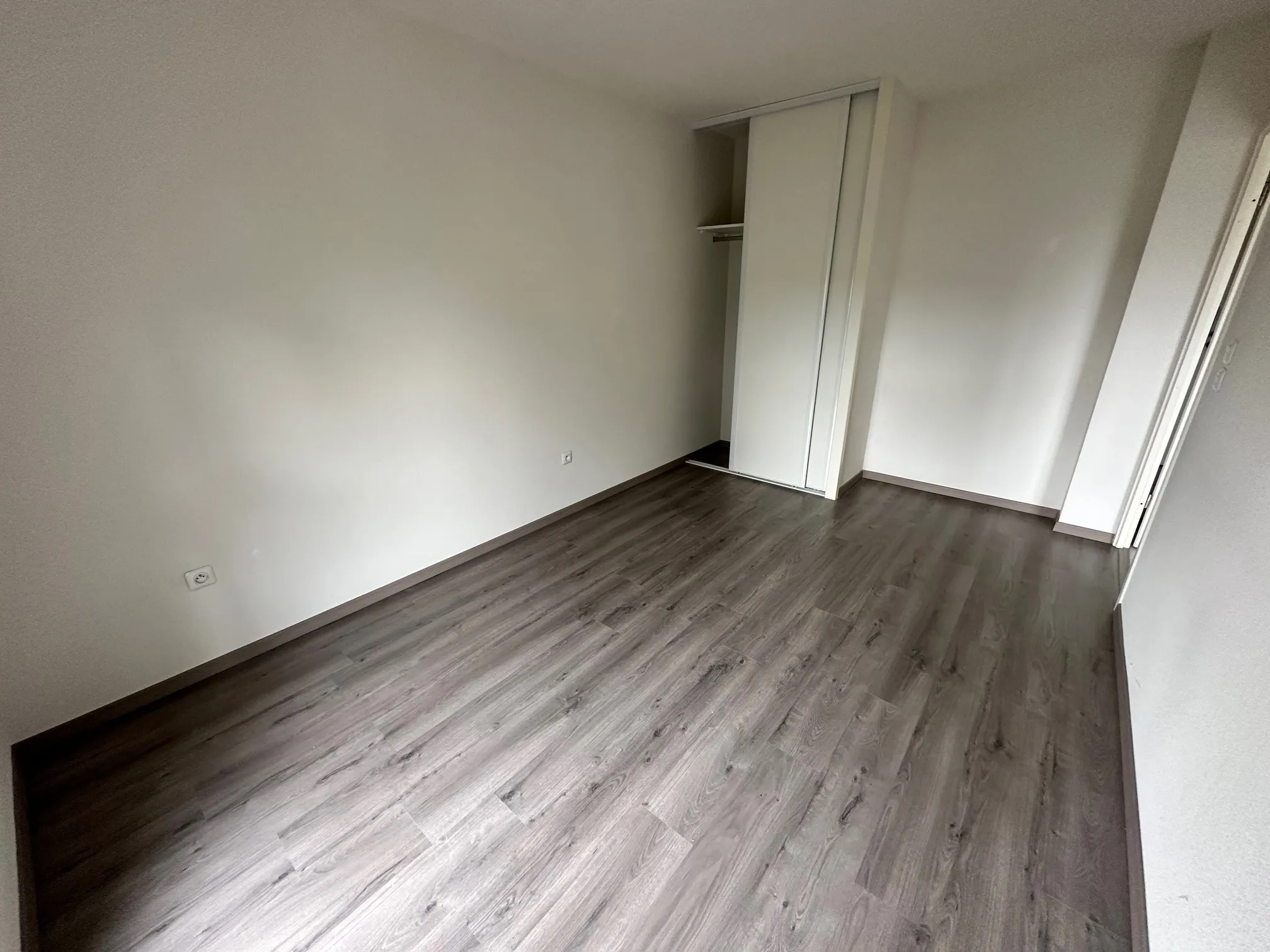 Appartement T2 lumineux à vendre à Douai avec balcon 