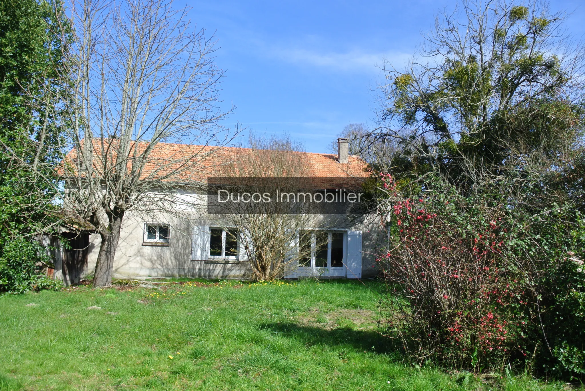 Maison en pierre à potentiel entre Marmande et Casteljaloux 