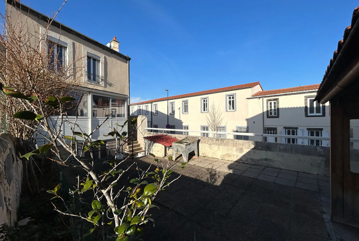 Maison de ville à vendre à Clermont-Ferrand - 54 m² 