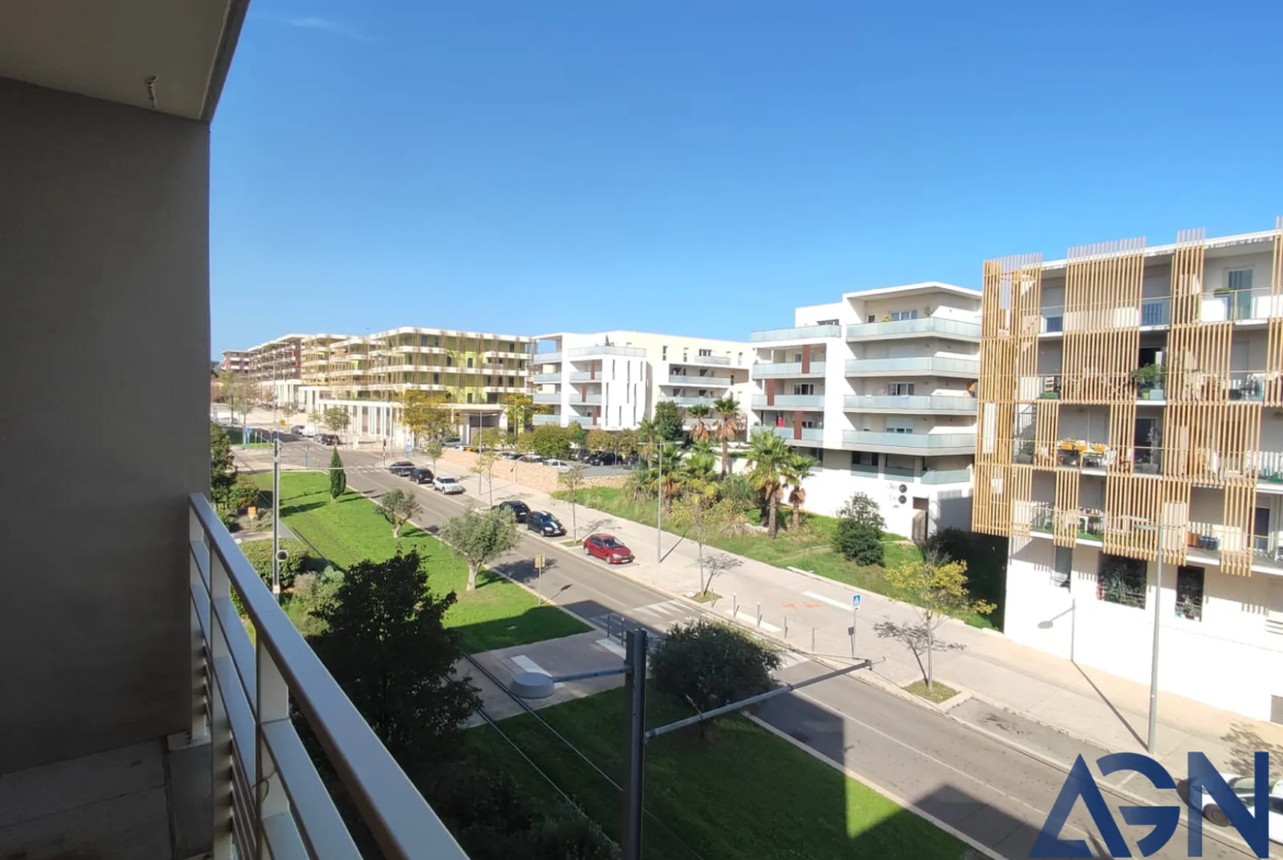 À vendre : Appartement 2 pièces avec terrasse et parking à Juvignac 